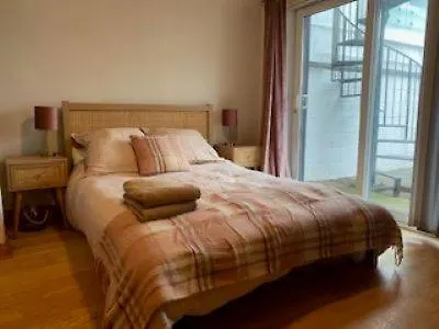 Shannon View Jungle House *