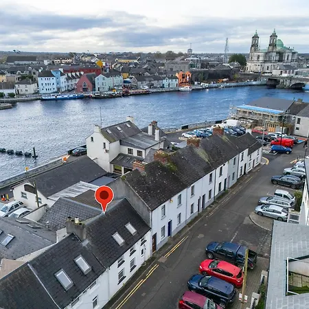 Shannon View Jungle House Casa vacanze