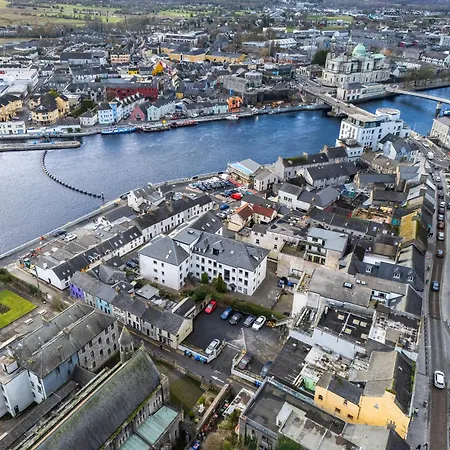 Shannon View Jungle House *