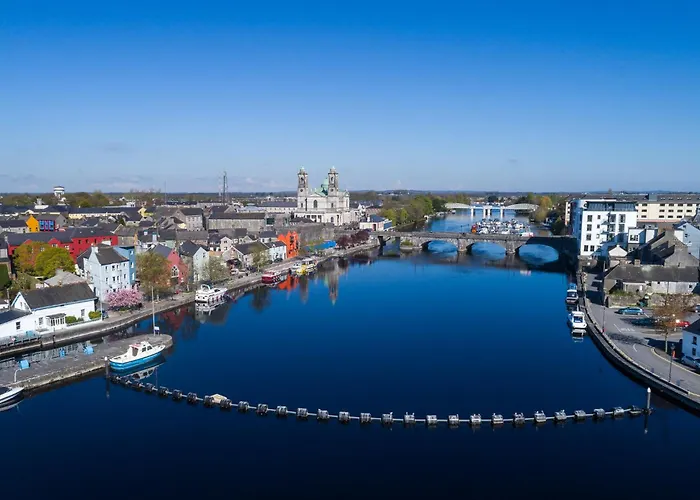 Shannon View Jungle House